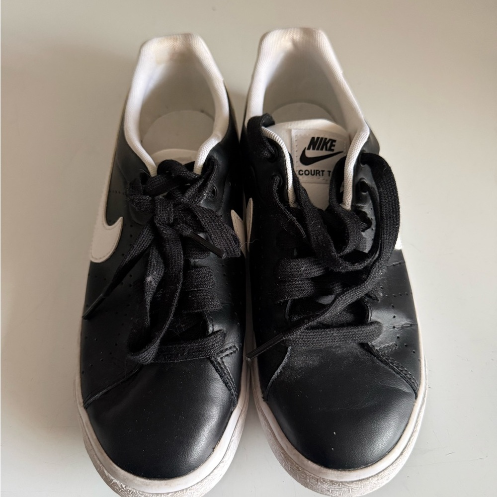Nike Black and White Athletic Shoes